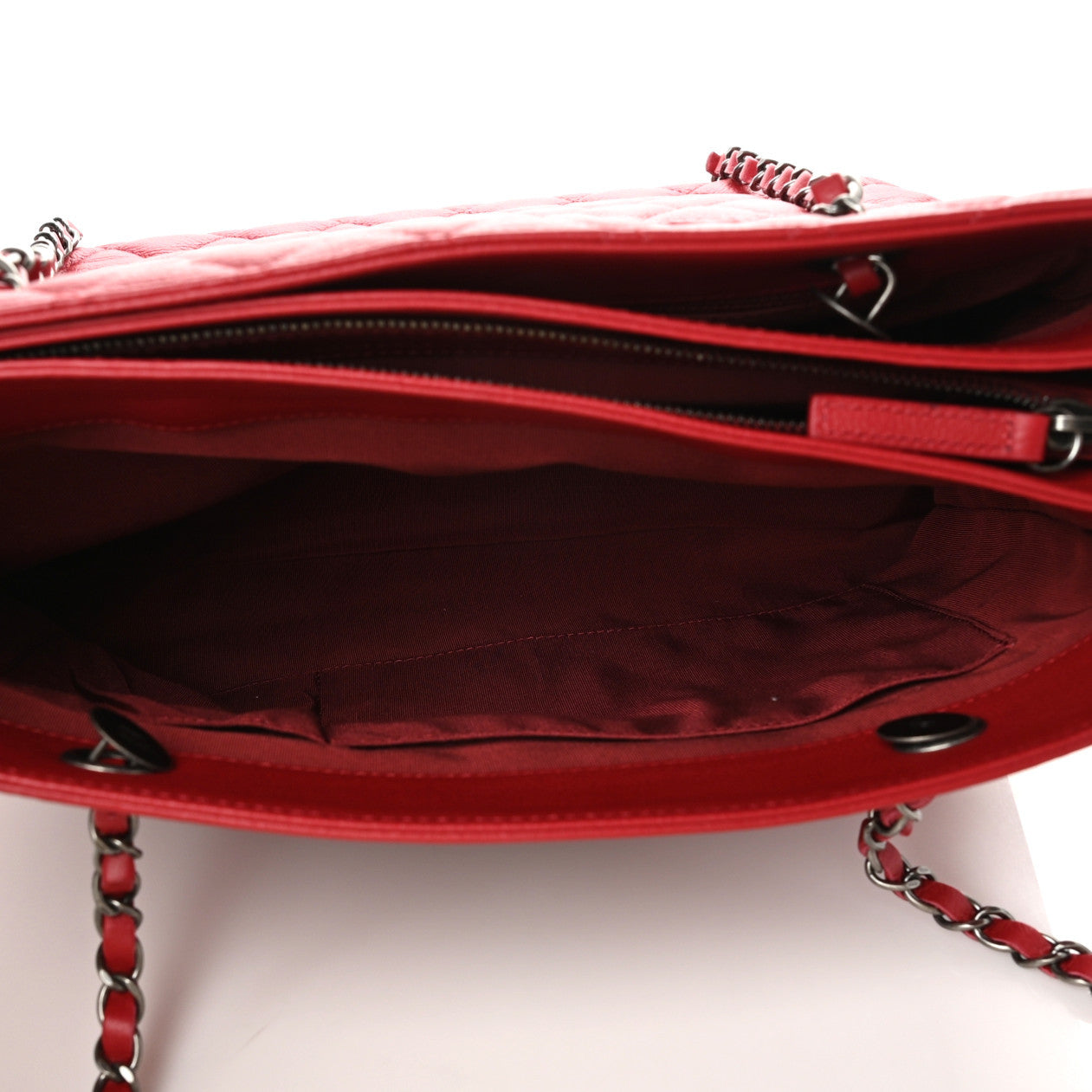 Caviar Quilted Large Zipped Shopping Tote Red