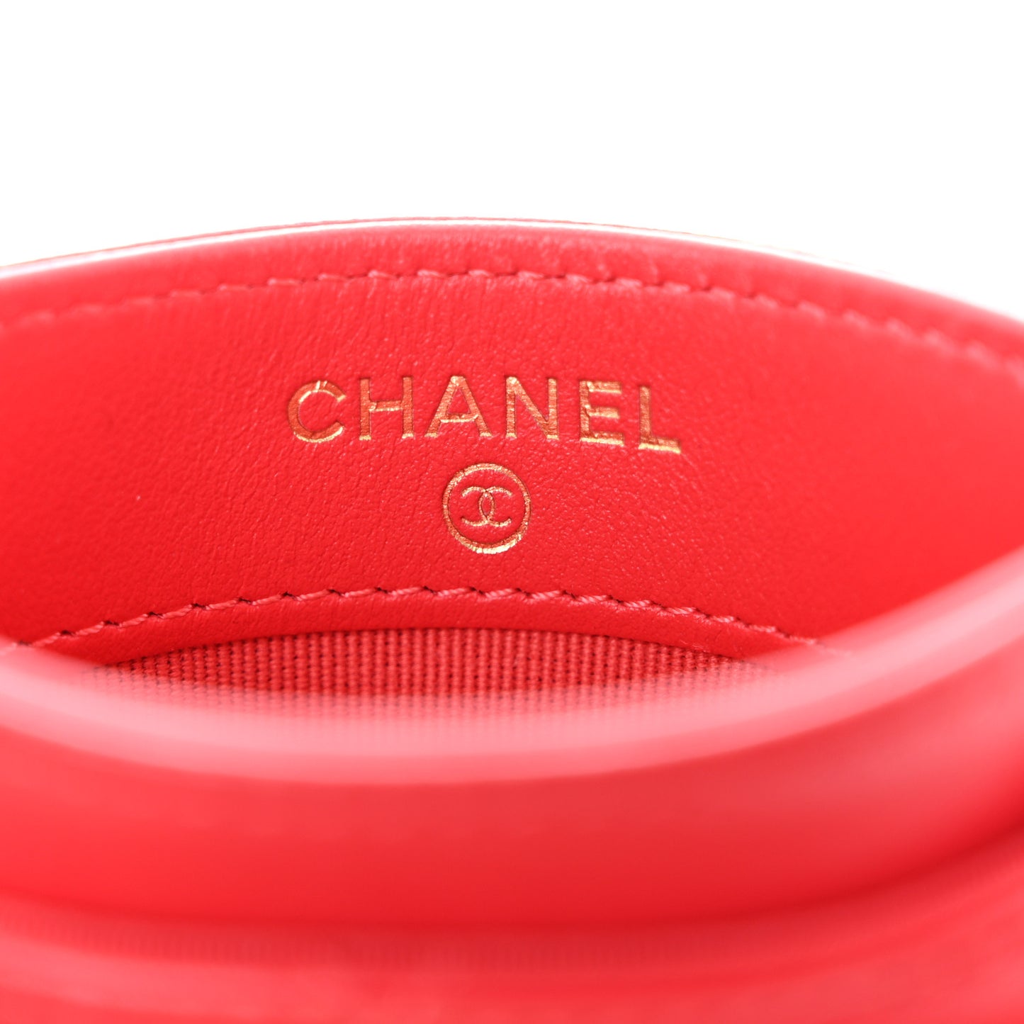 Lambskin Quilted Chanel 19 Card Holder Red