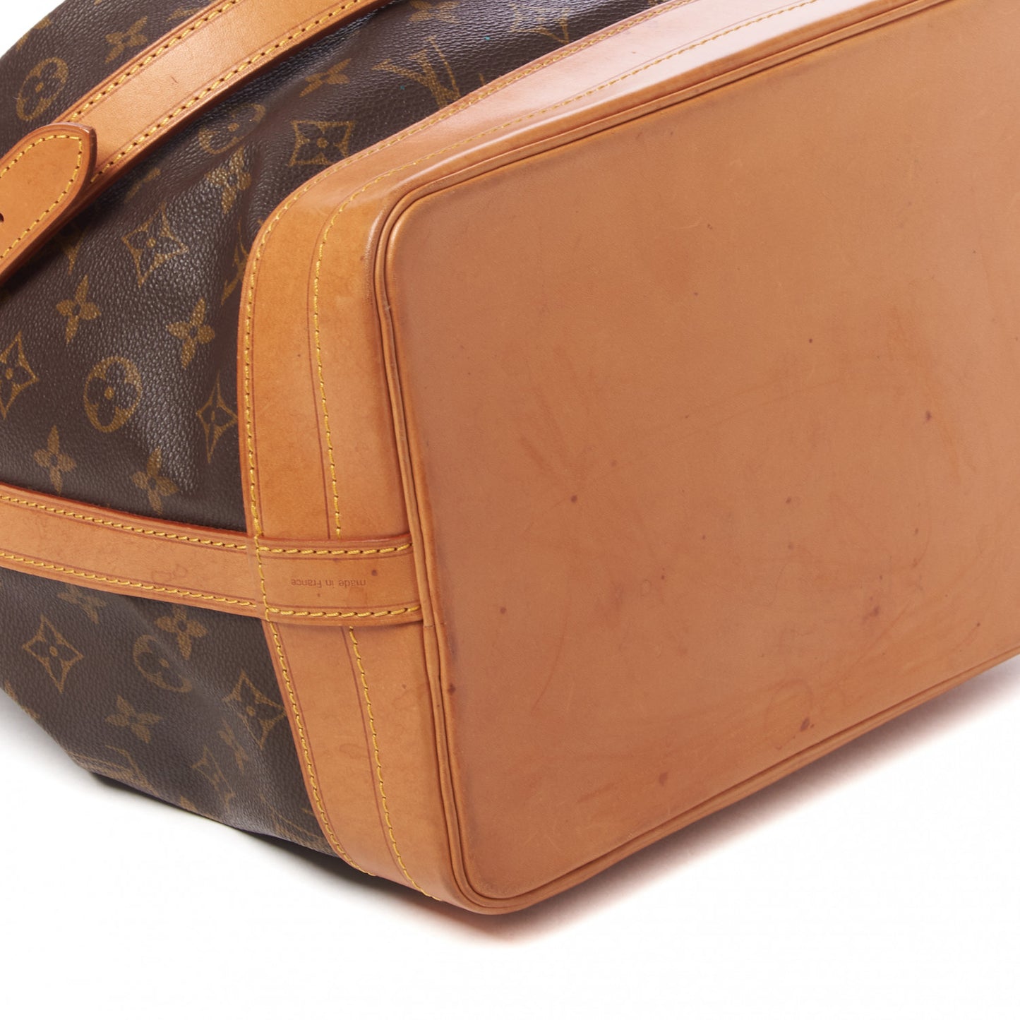 Monogram Noe