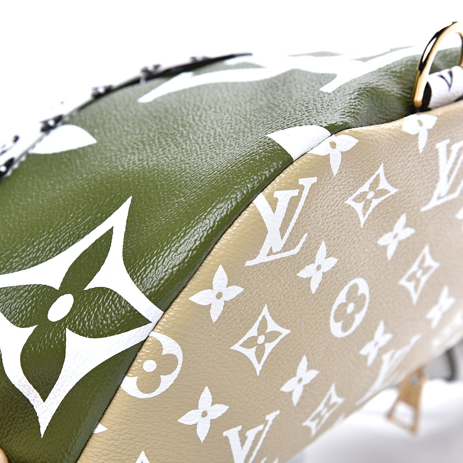 Louis Vuitton Monogram Giant Bumbag Kaki Beige 6 of 9