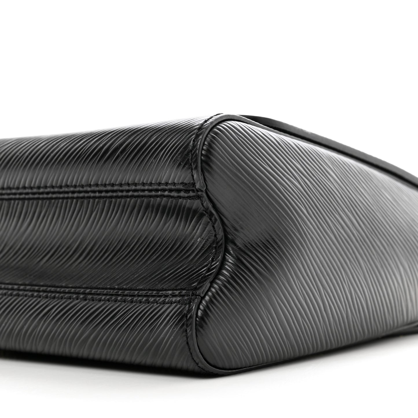 Epi Twist Shoulder Bag MM Black