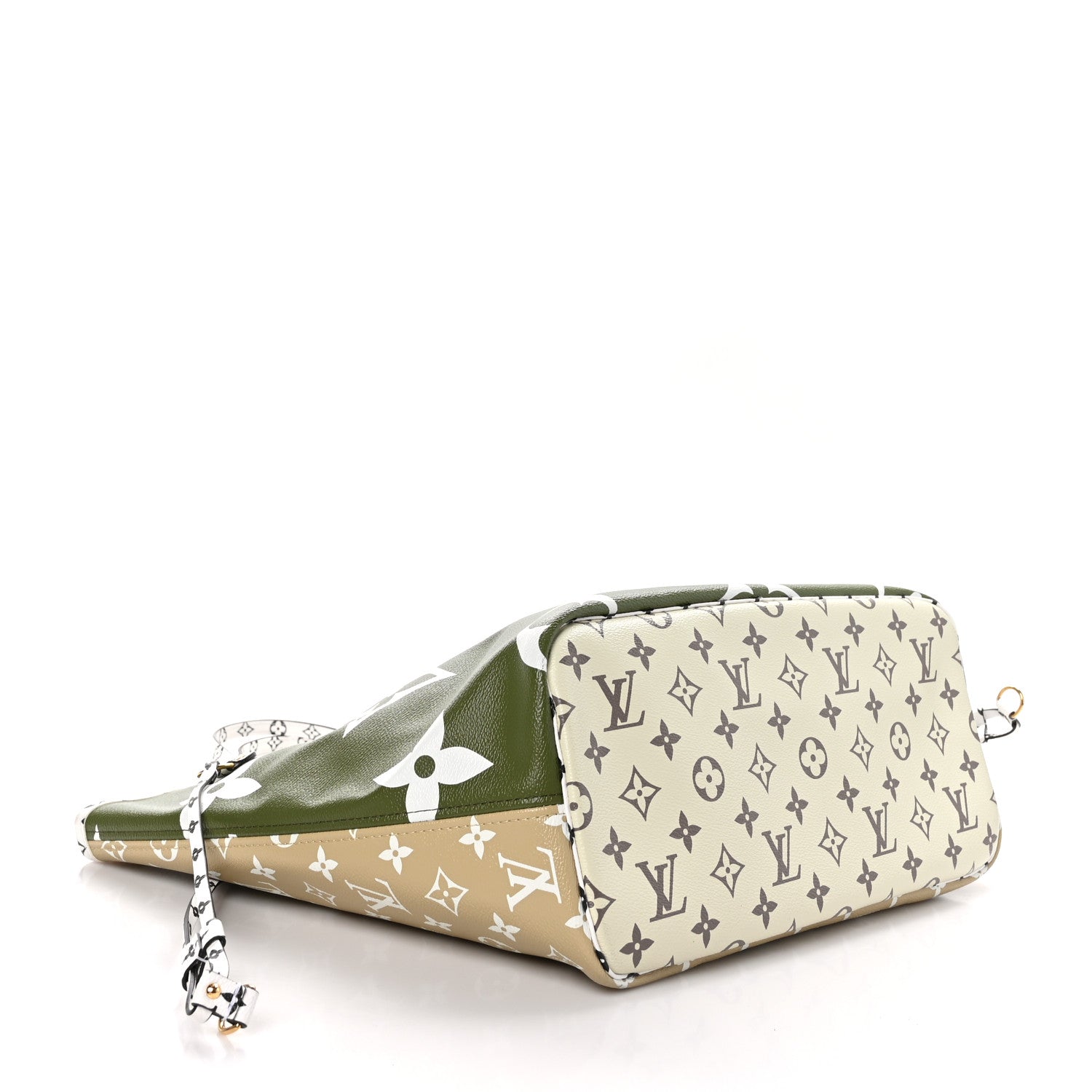 Louis Vuitton Monogram Giant Neverfull MM Kaki 4 of 9