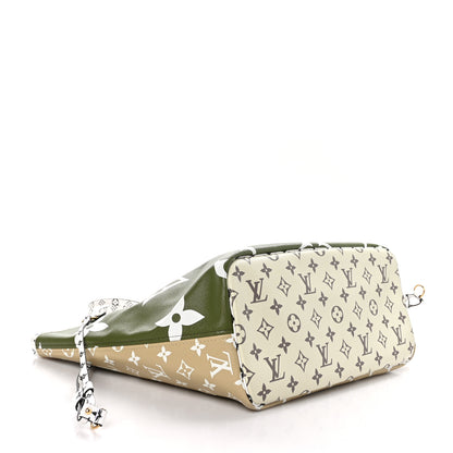 Louis Vuitton Monogram Giant Neverfull MM Kaki 4 of 9
