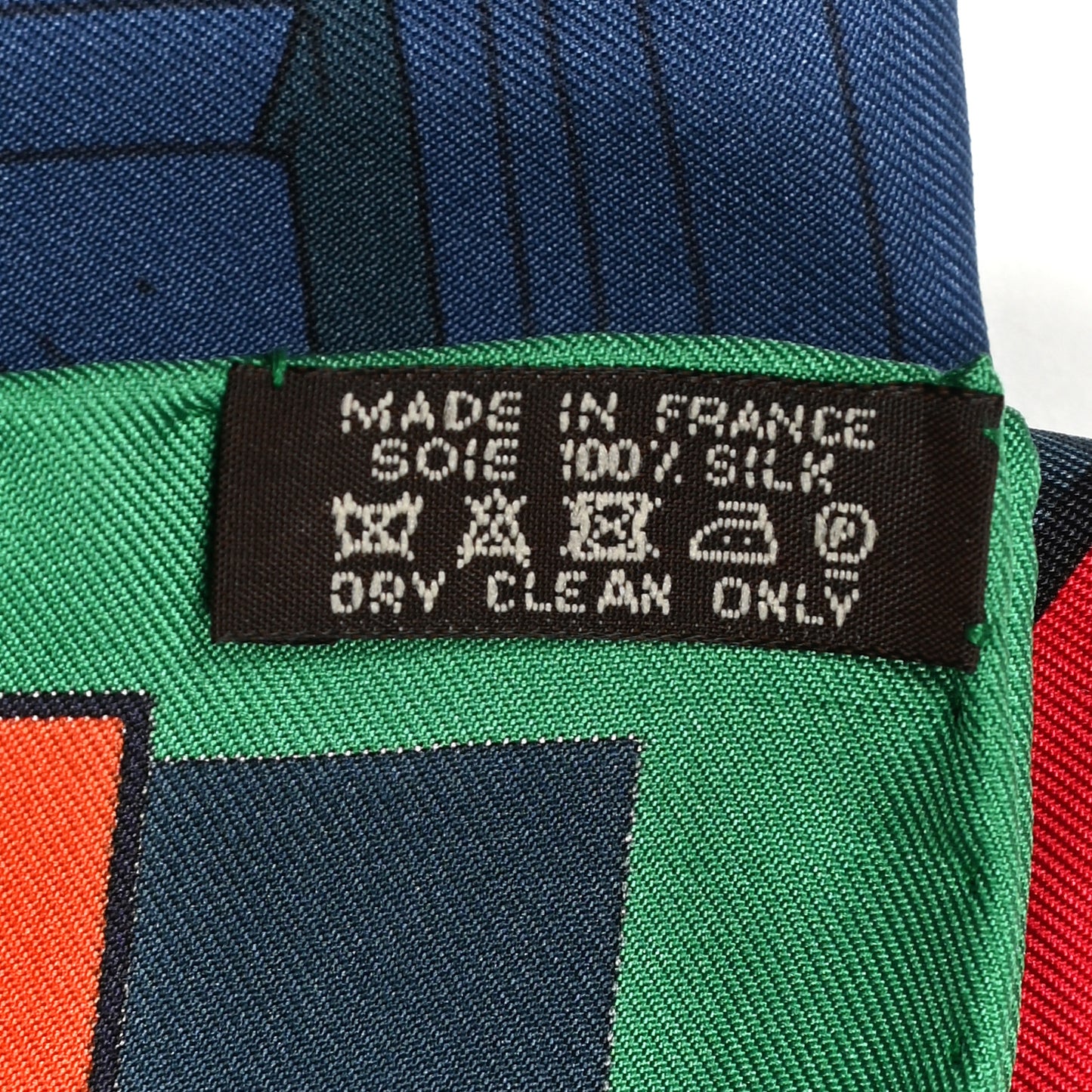 Silk Space Shopping Au Faubourg Scarf 90 Bleu Vert Rouge