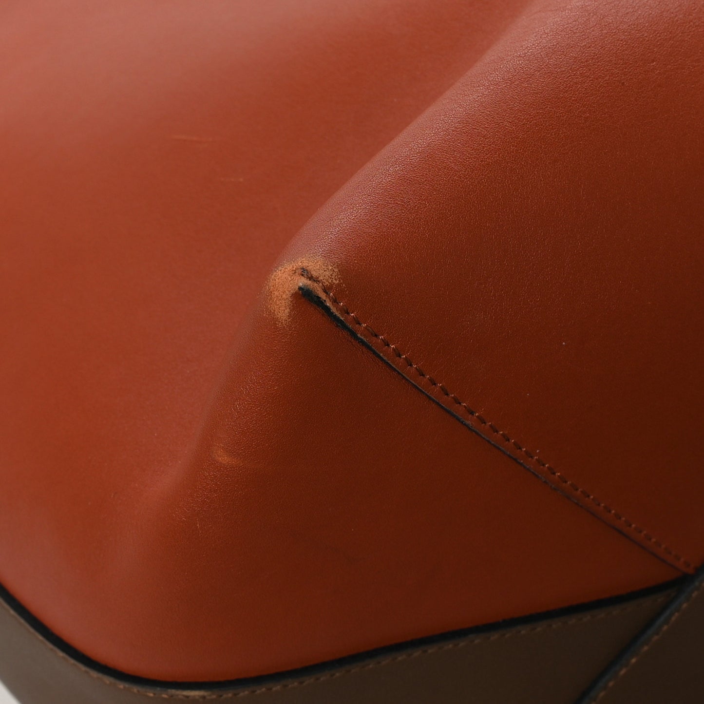 Shiny Smooth Calfskin Twisted Cabas Camel Tan