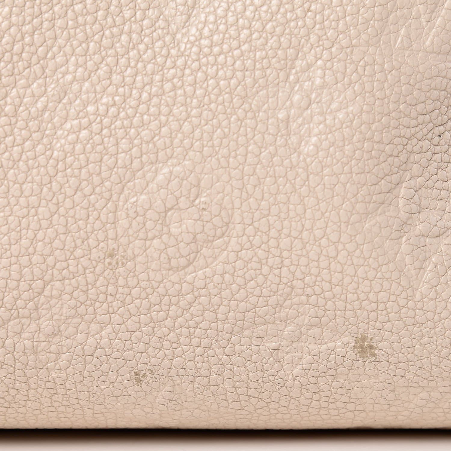 Louis Vuitton Empreinte Artsy MM Neige 14 of 23