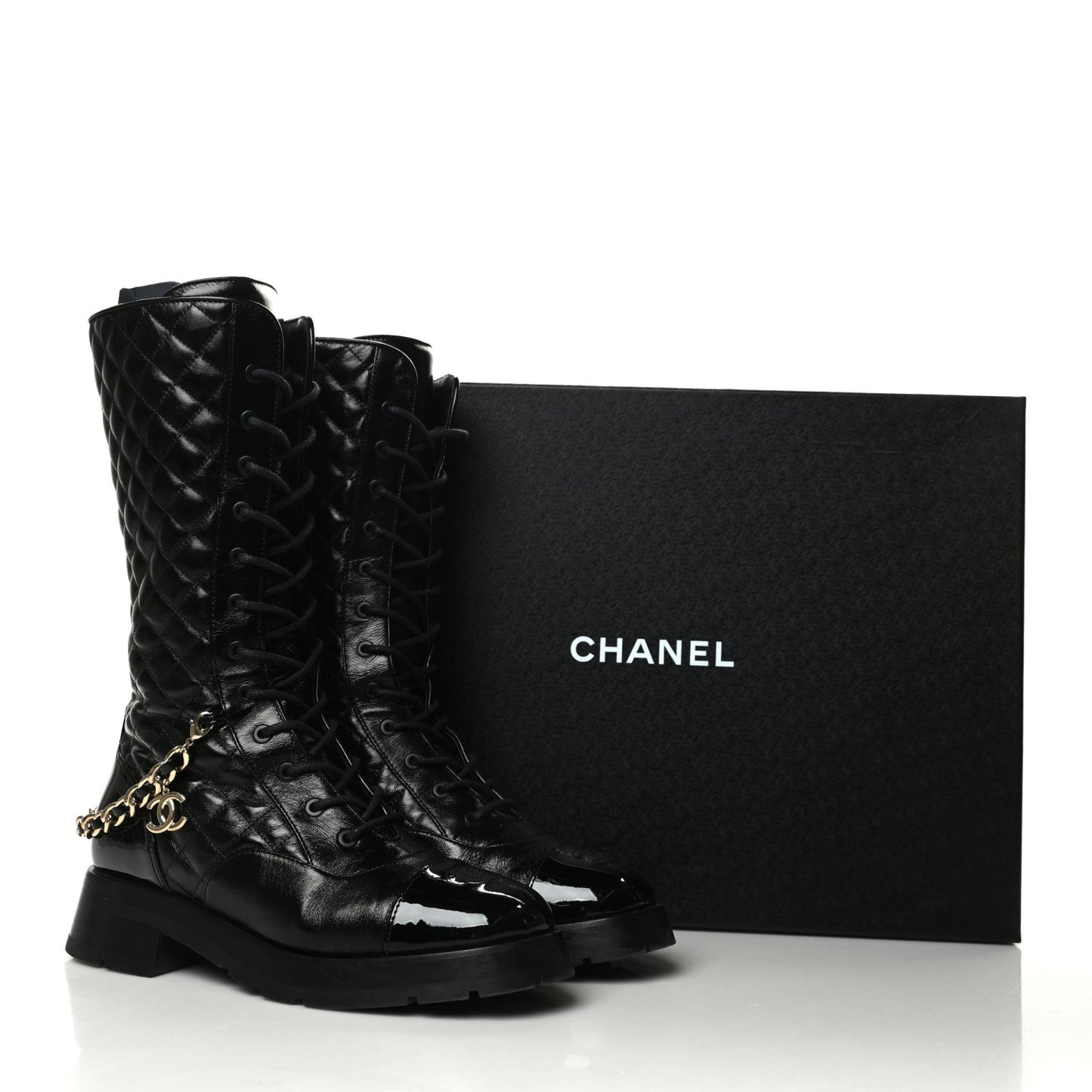 Shiny Calfskin Patent Quilted Chain Lace Up Combat Boots 40 Black