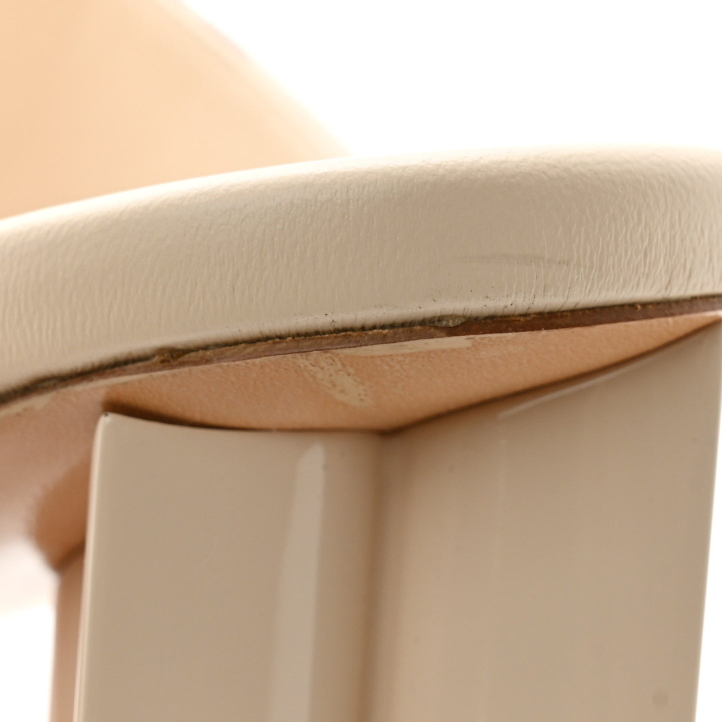 Calfskin Empreinte Silhouette Mules 38 Beige