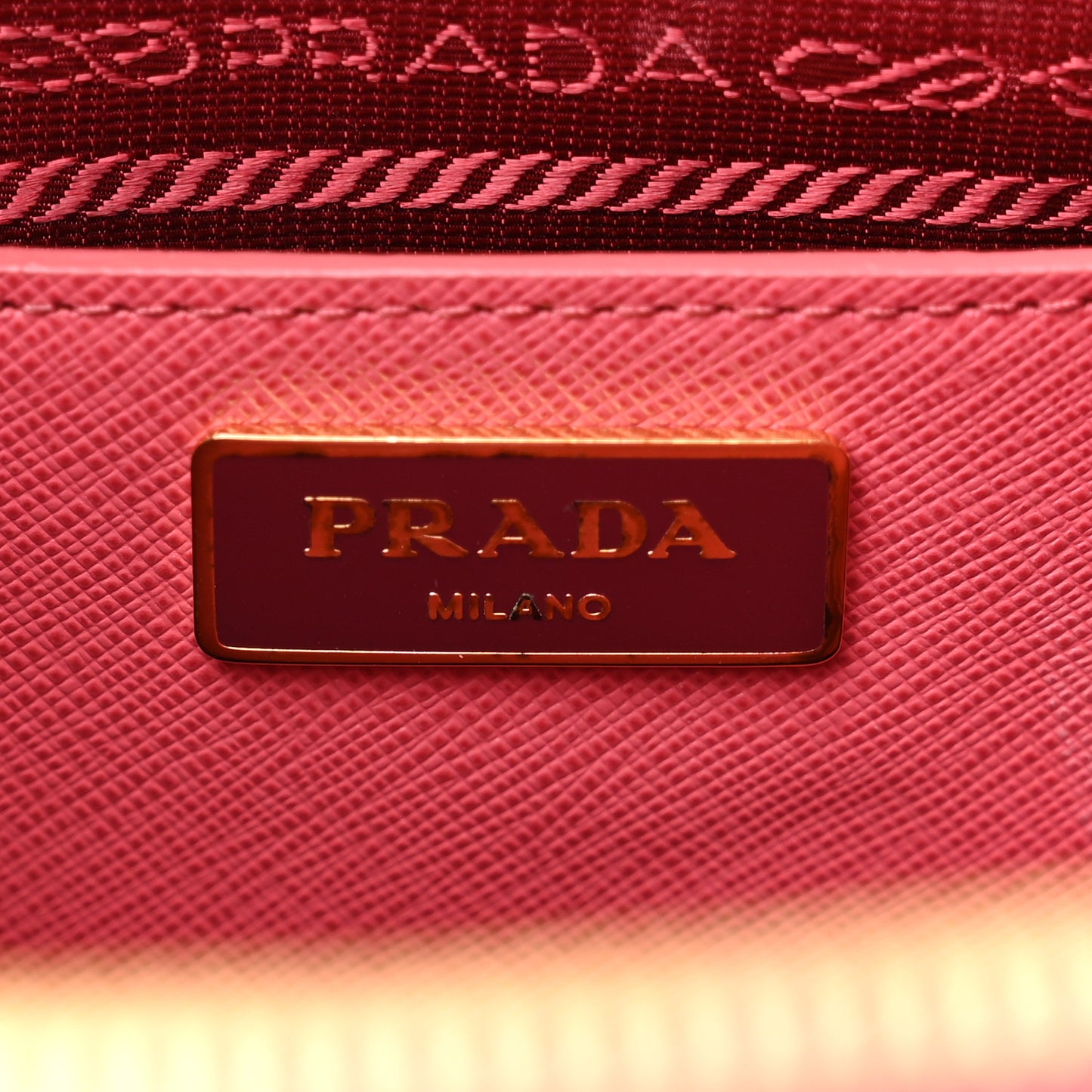 Saffiano Medium Galleria Double Zip Tote Tamaris