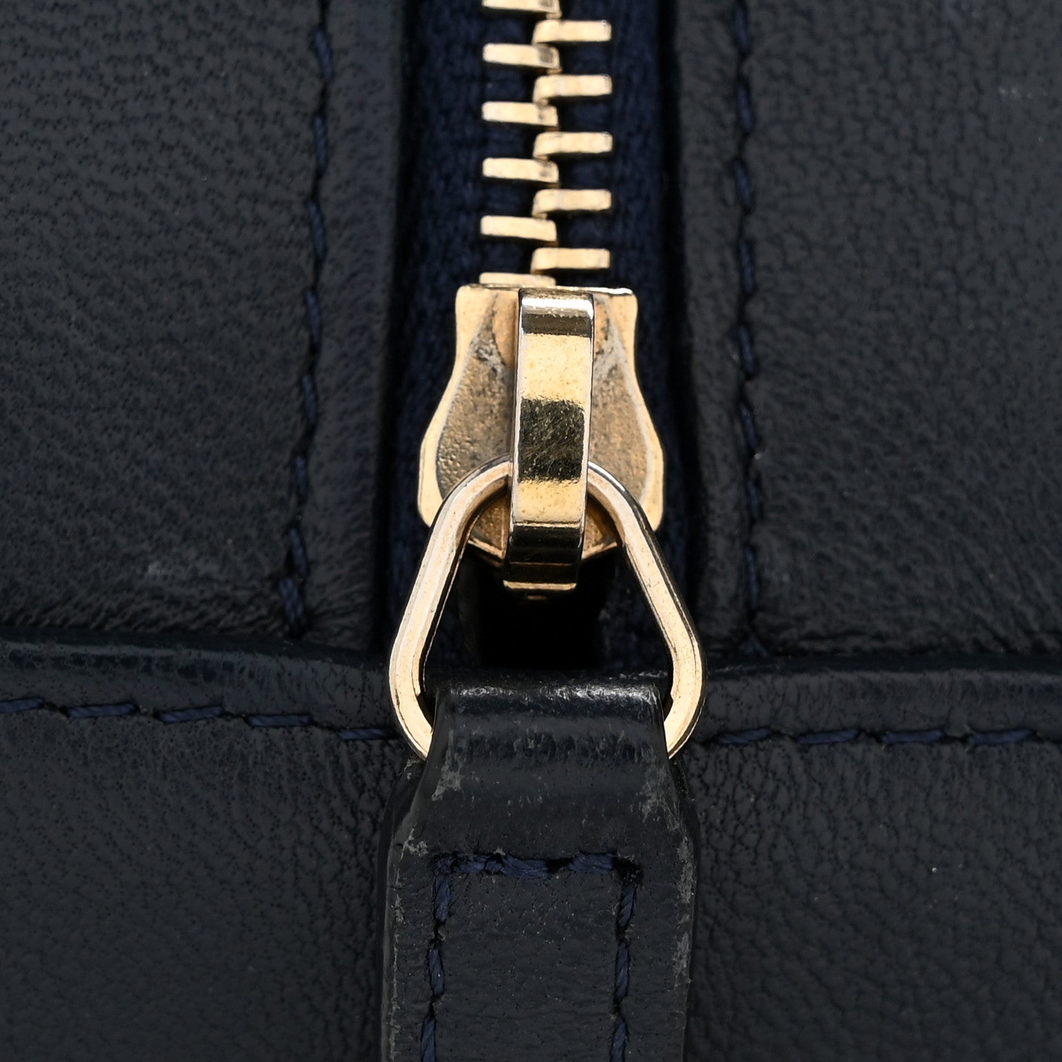 Chanel Lambskin Quilted Chain Around CC Round Clutch With Chain Navy 11 of 11