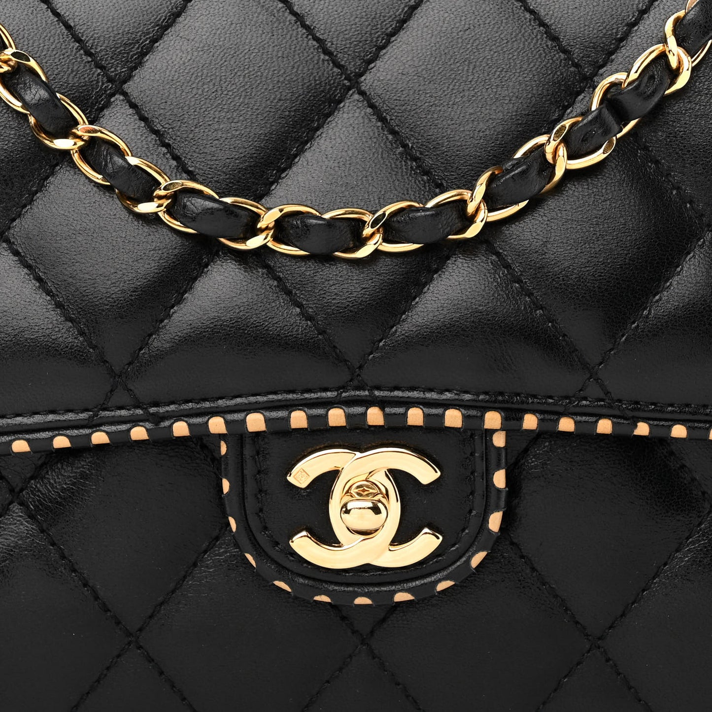 Lambskin Quilted Perforated Edge Flap Black Beige