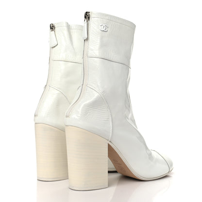 Chanel Shiny Crumpled Calfskin CC Cap Toe Short Boots 40.5 White 4 of 10