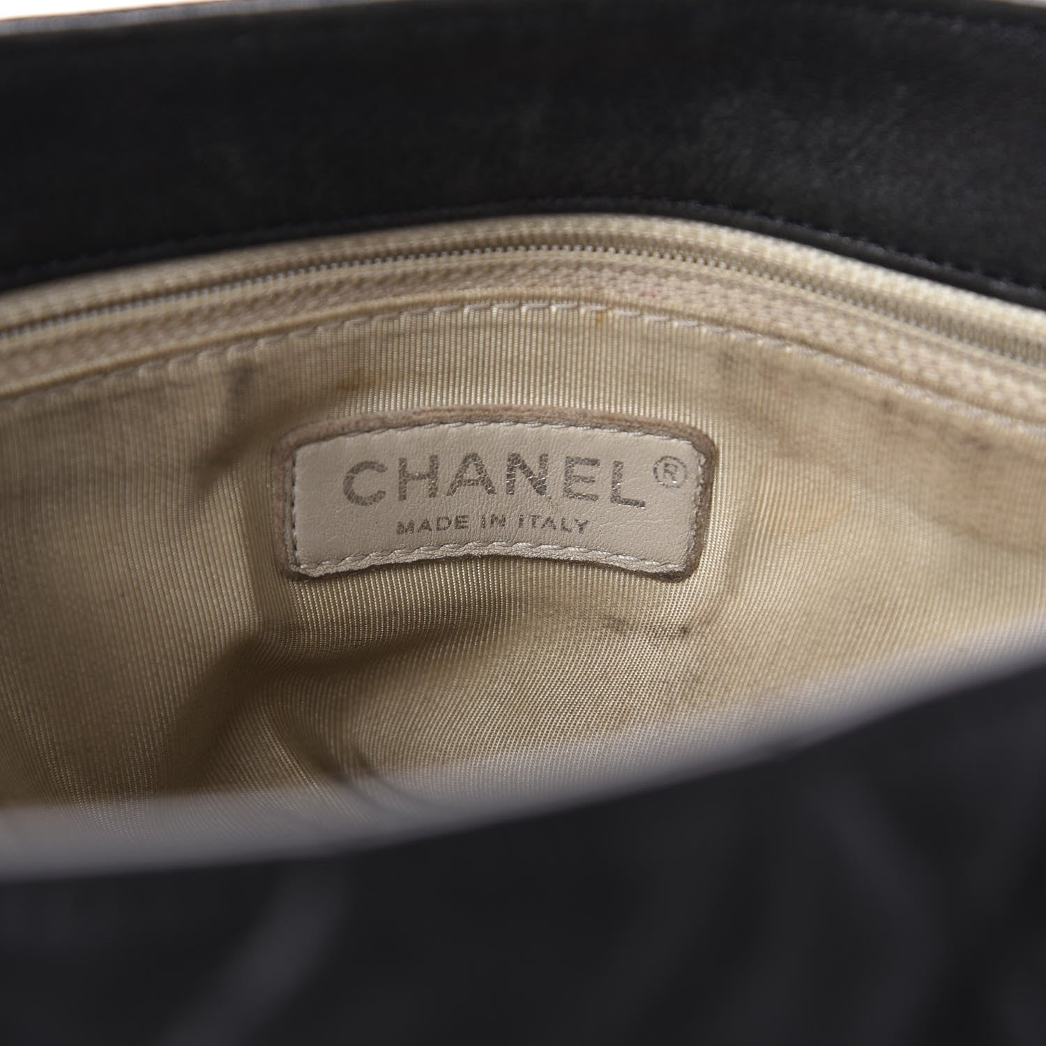 Chanel Washed Lambskin Quilted Maxi Chain Around Flap Black 8 of 12