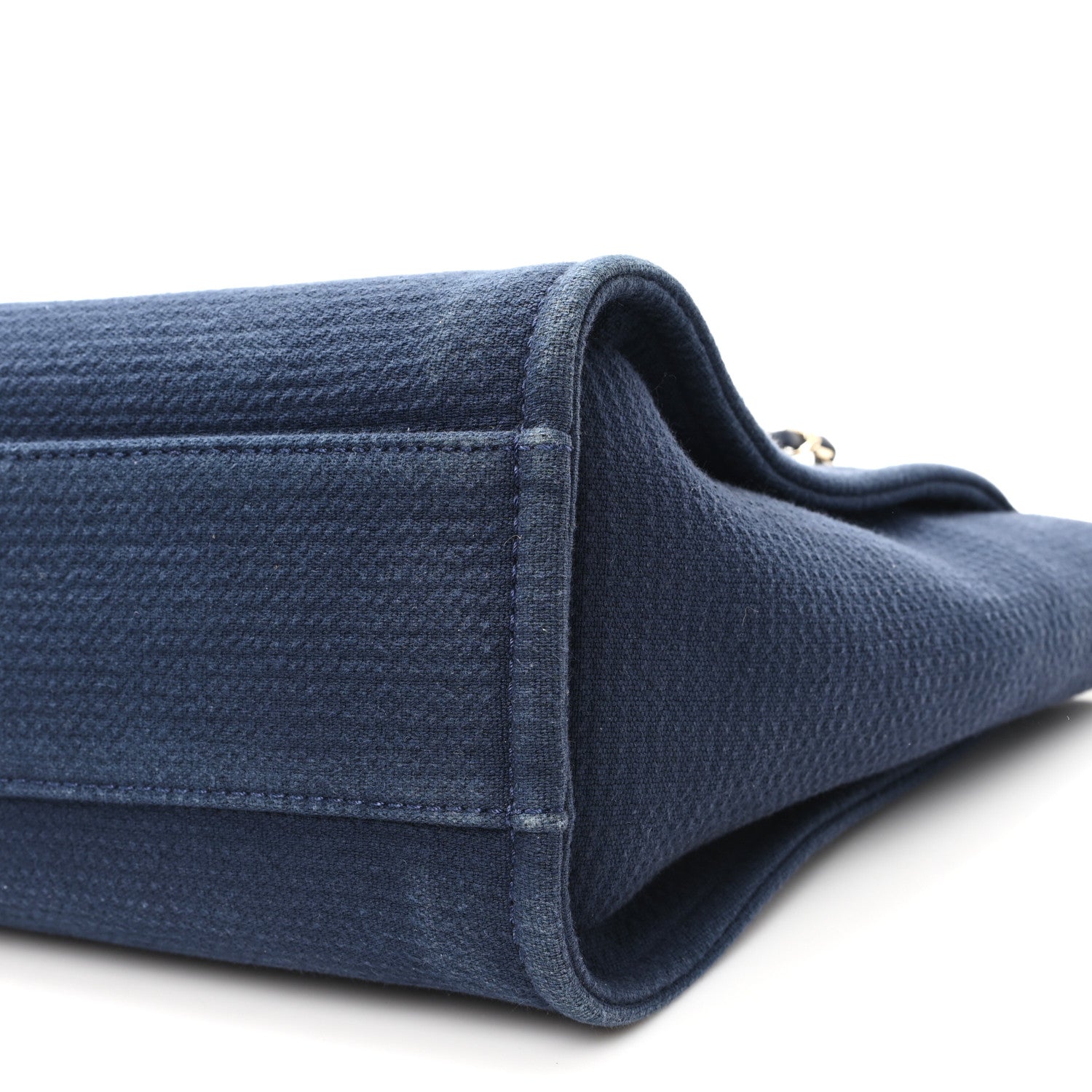 Chanel Mixed Fibers Small Deauville Tote Navy 1806815 – FASHIONPHILE