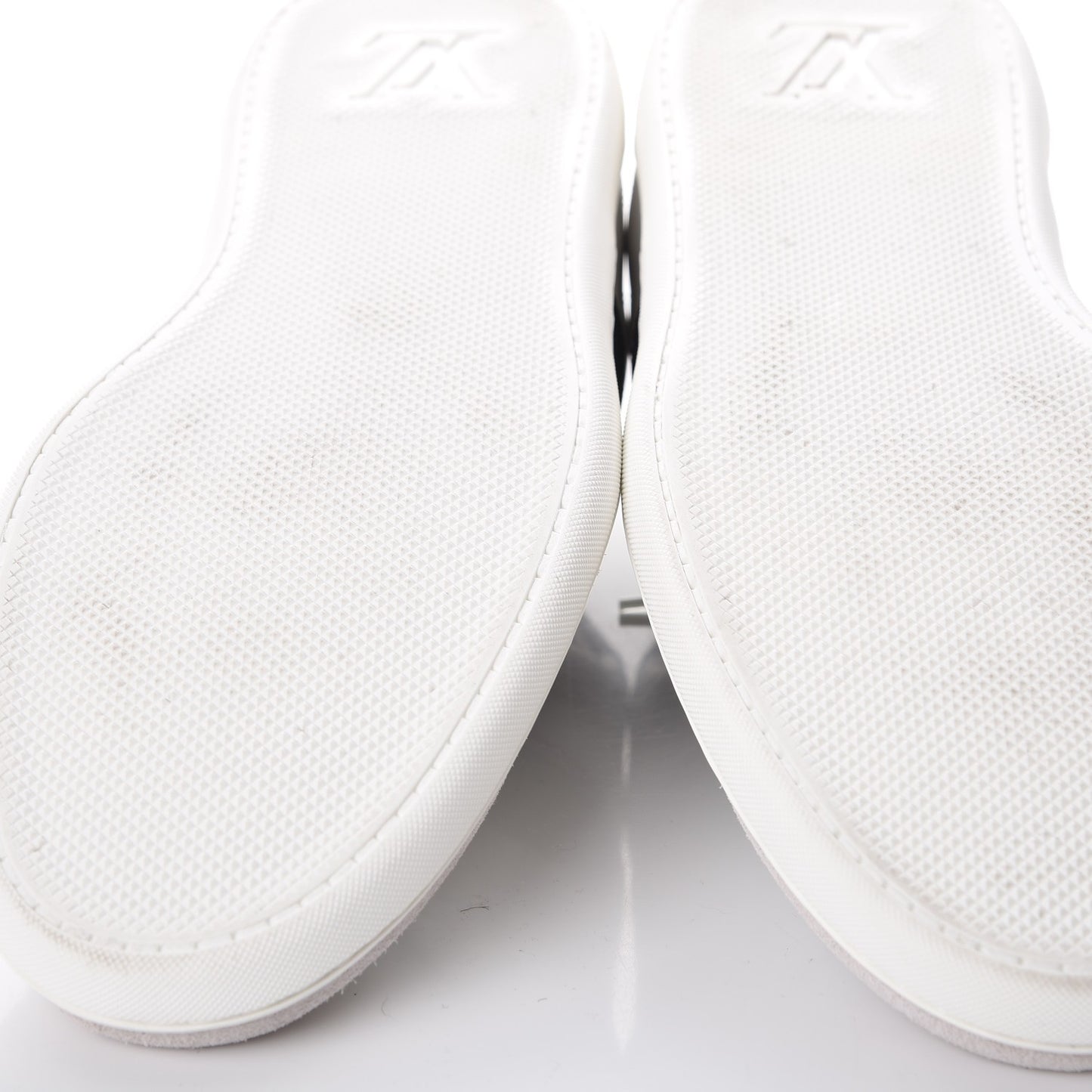 Calfskin Damier Waterline Sneakers 9.5 White
