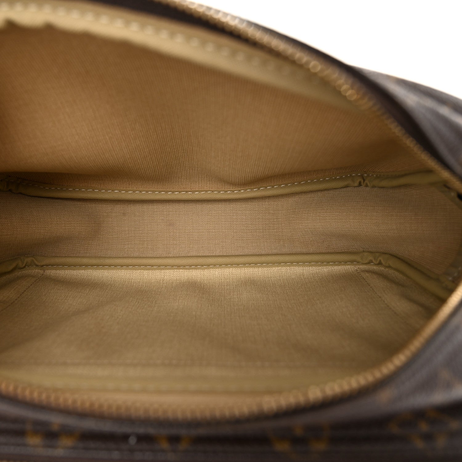 Louis Vuitton Monogram Reporter PM 5 of 11