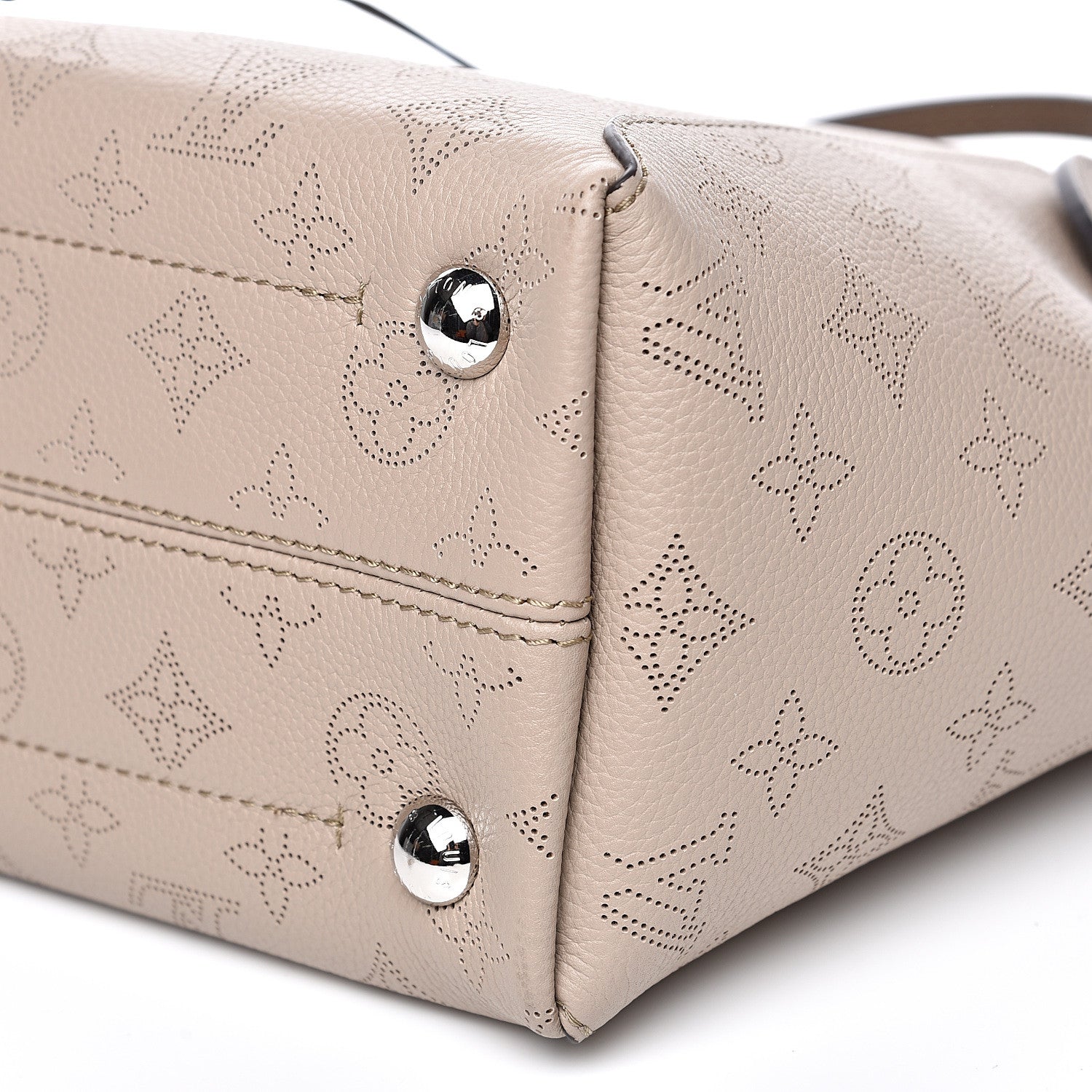 Louis Vuitton Mahina Hina PM Galet 7 of 10