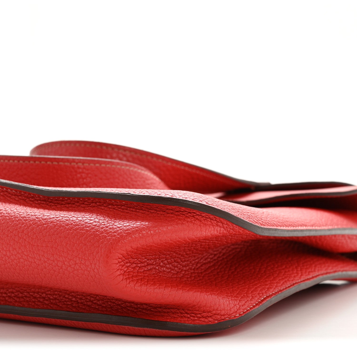 Hermes Taurillon Clemence Verso Halzan 31 GM Rouge Casaque