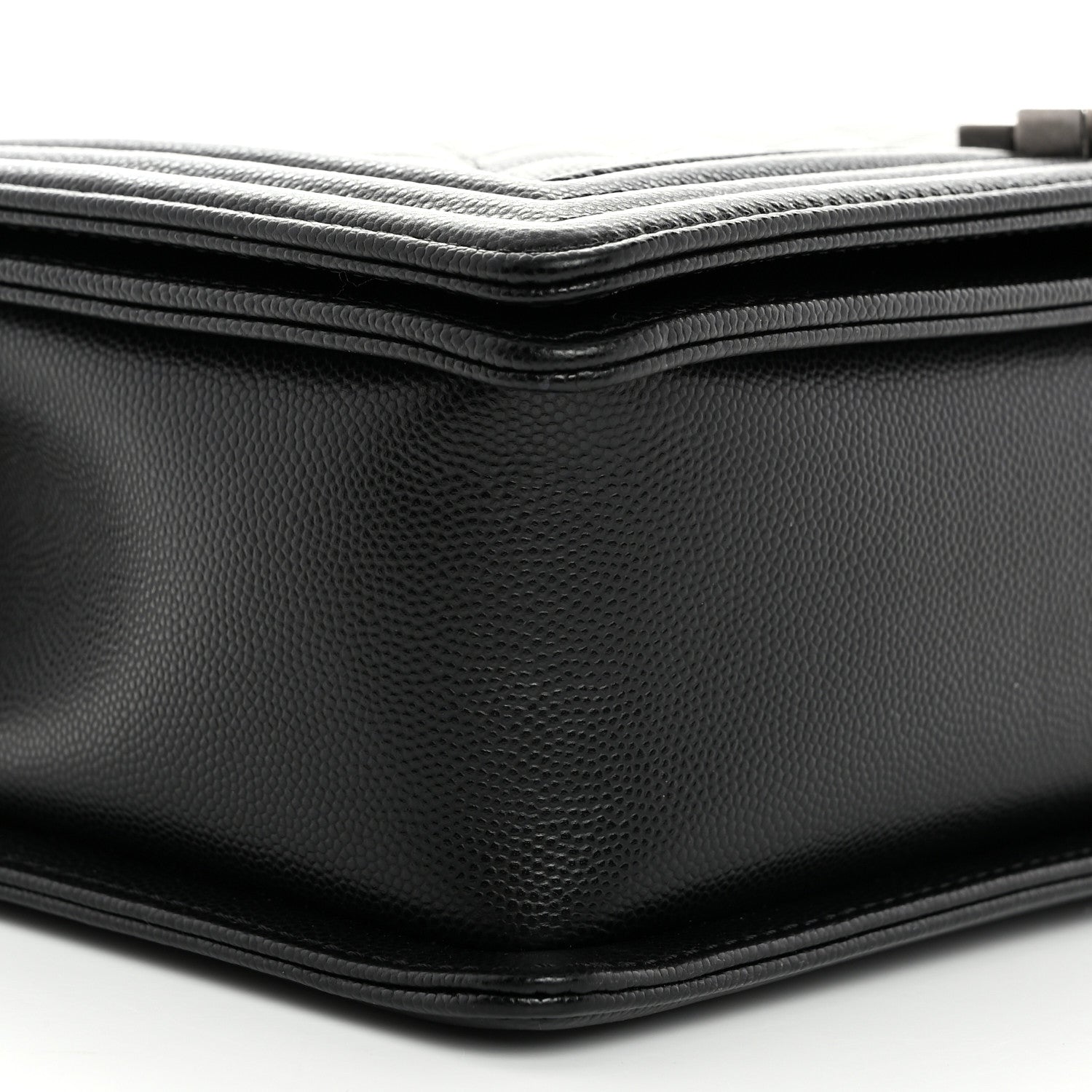 Chanel Caviar Quilted New Medium Boy Flap Black 9 of 10