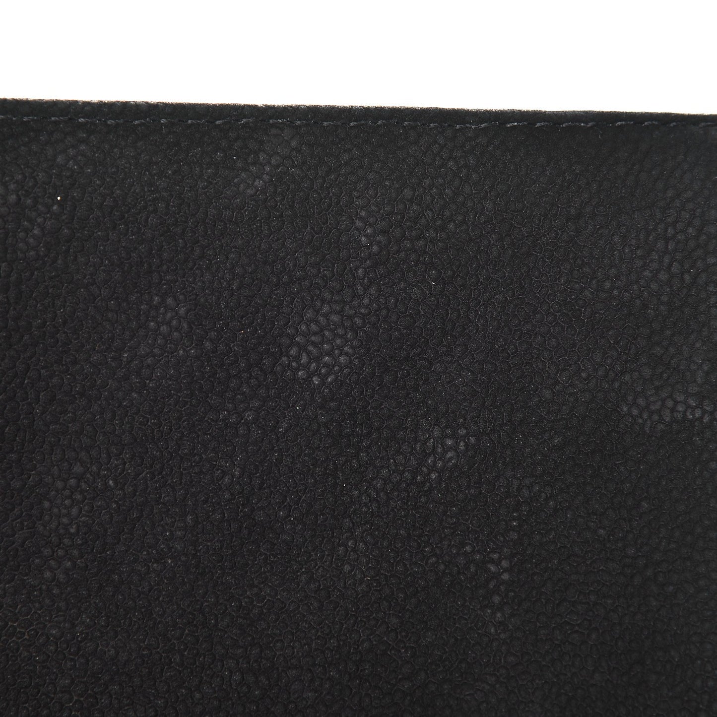 Iridescent Caviar Quilted Large Boy Flap Black