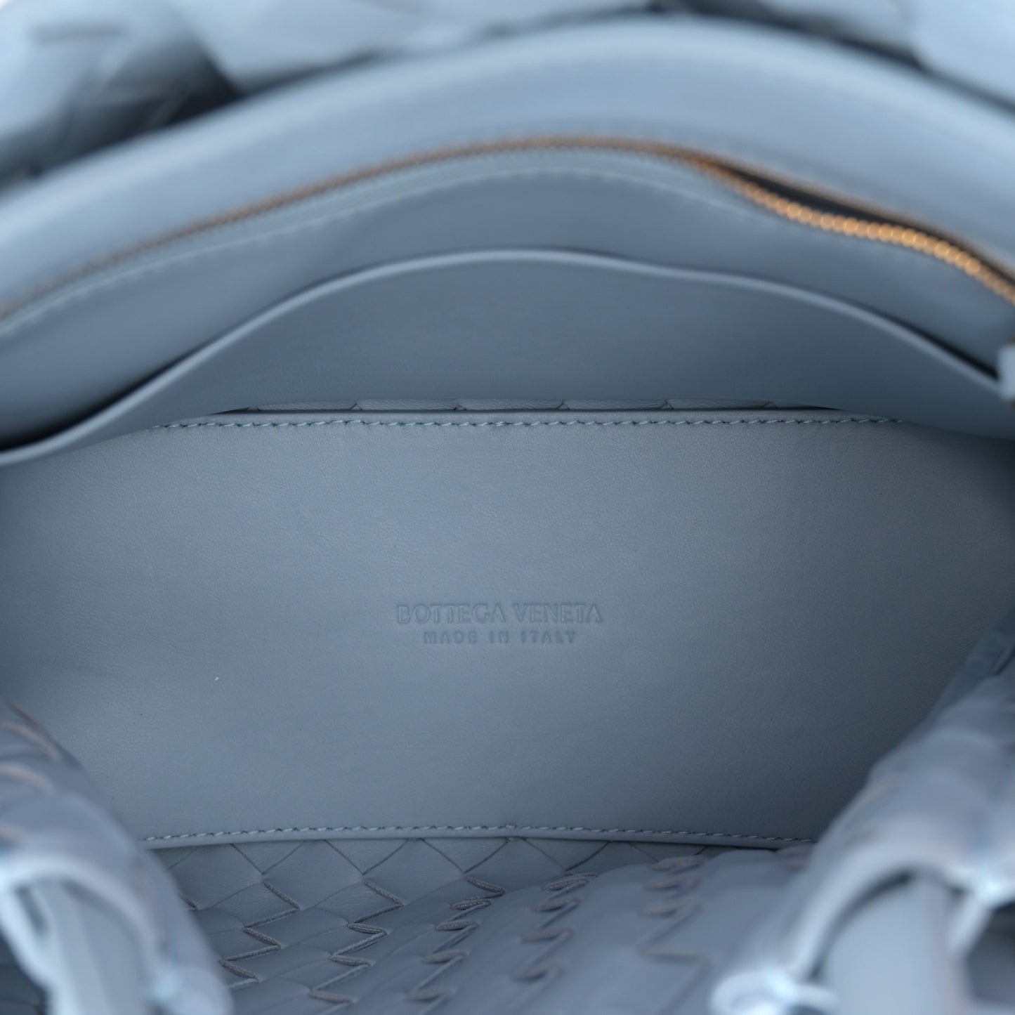 Nappa Intrecciato Small Andiamo With Chain Shoulder Bag Ice