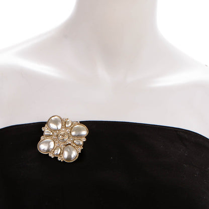 Chanel Pearl Crystal CC Brooch Pearly White 2 of 4