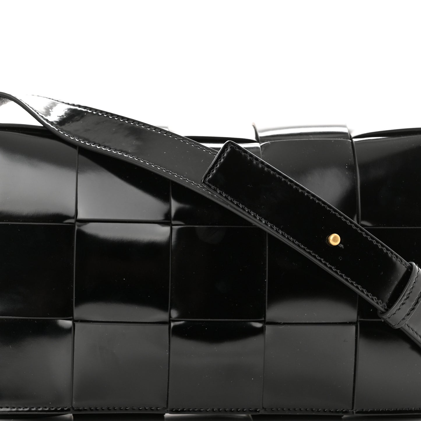Spazzolato Maxi Intrecciato Cassette Crossbody Bag Black
