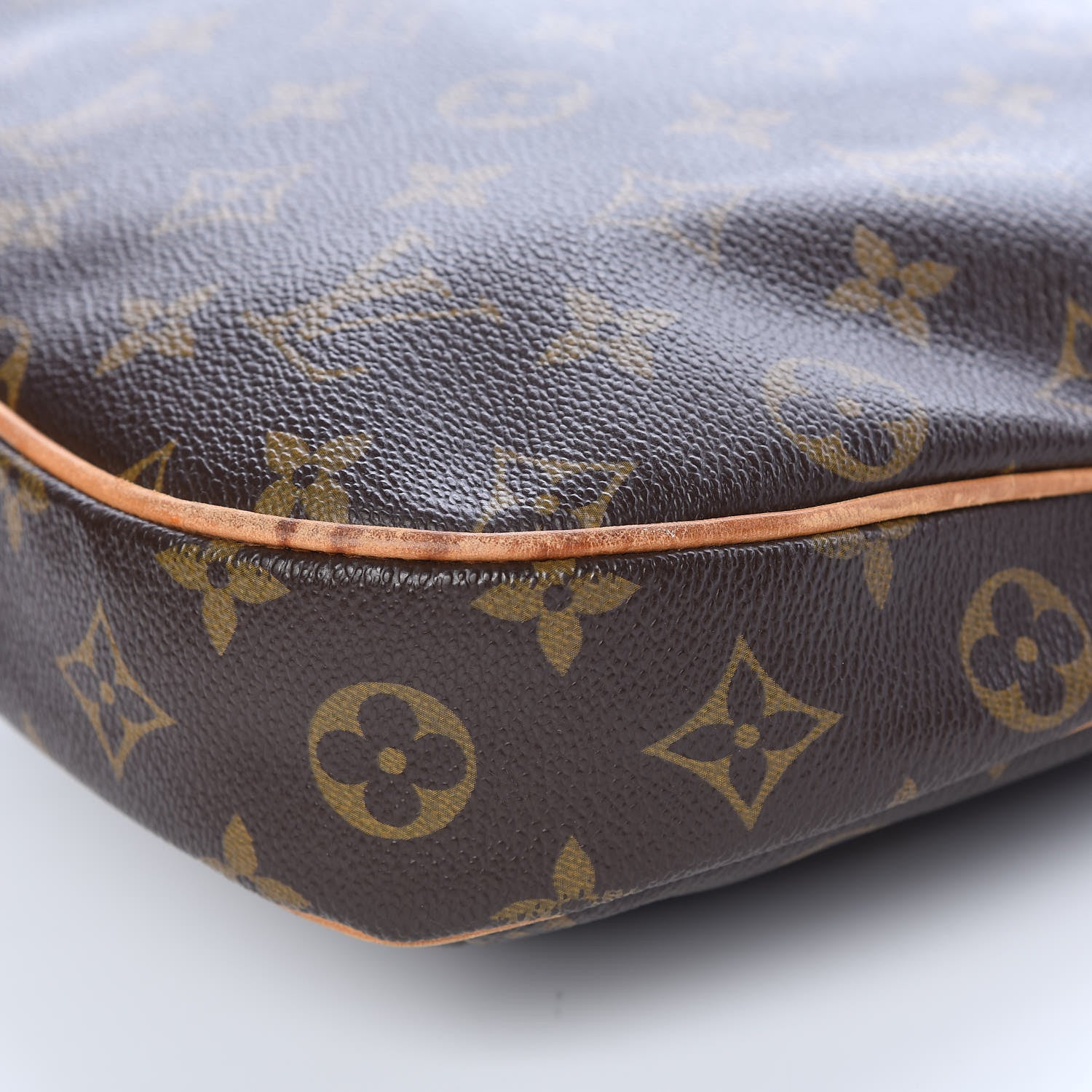 Louis Vuitton Monogram Odeon PM 16 of 28