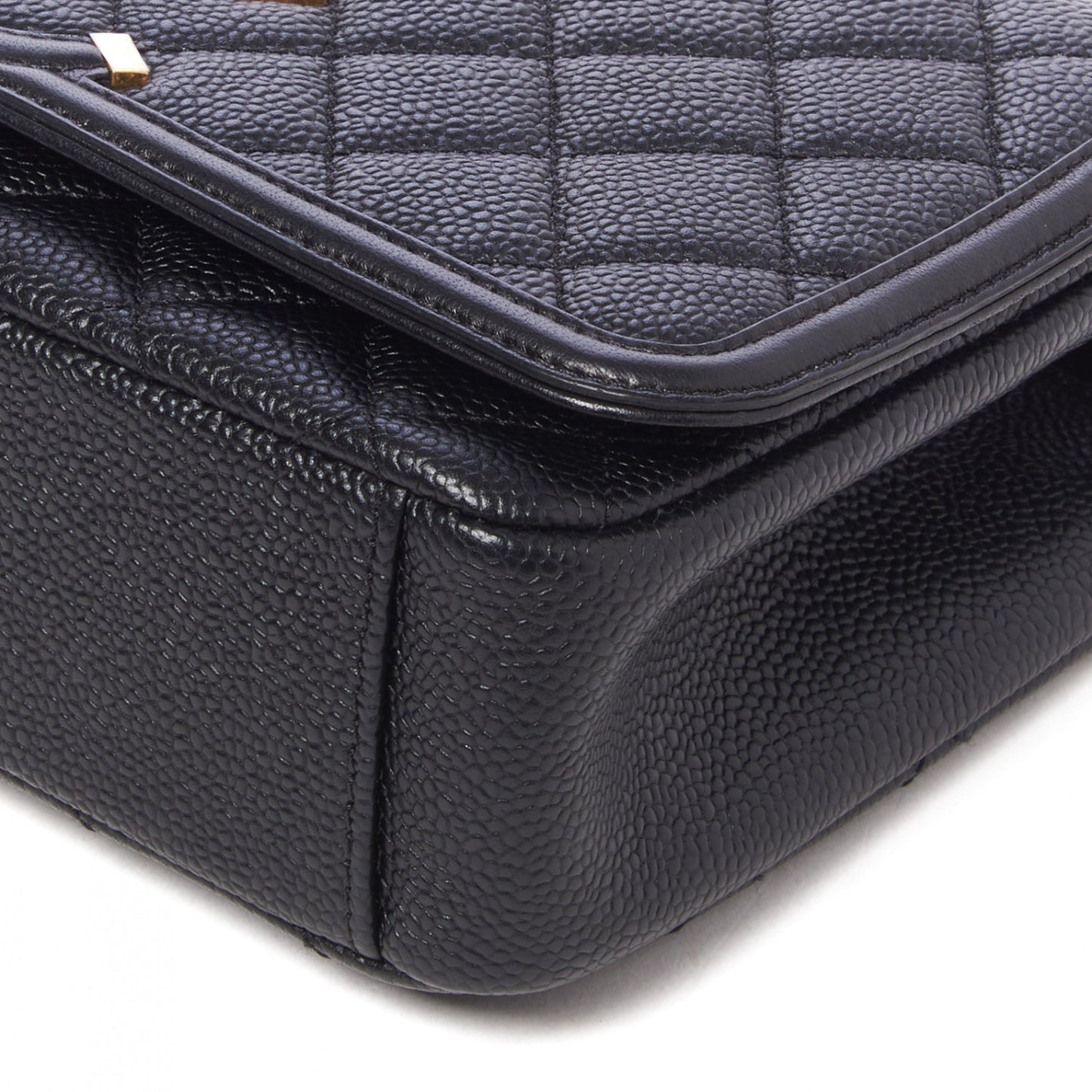Caviar Quilted Medium CC Filigree Flap Black