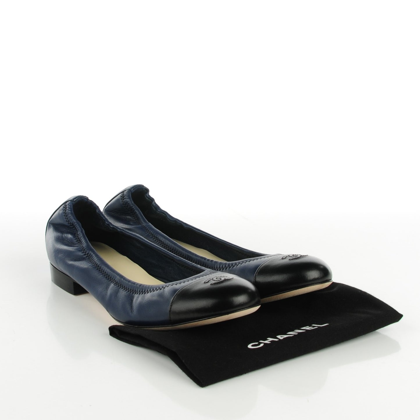 Lambskin Cap Toe CC Ballerina Flats 40 Navy Black