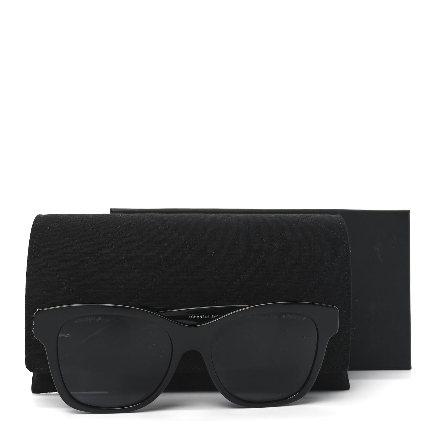 Acetate Polarized Pearl CC Square Sunglasses 5482-H-A Black