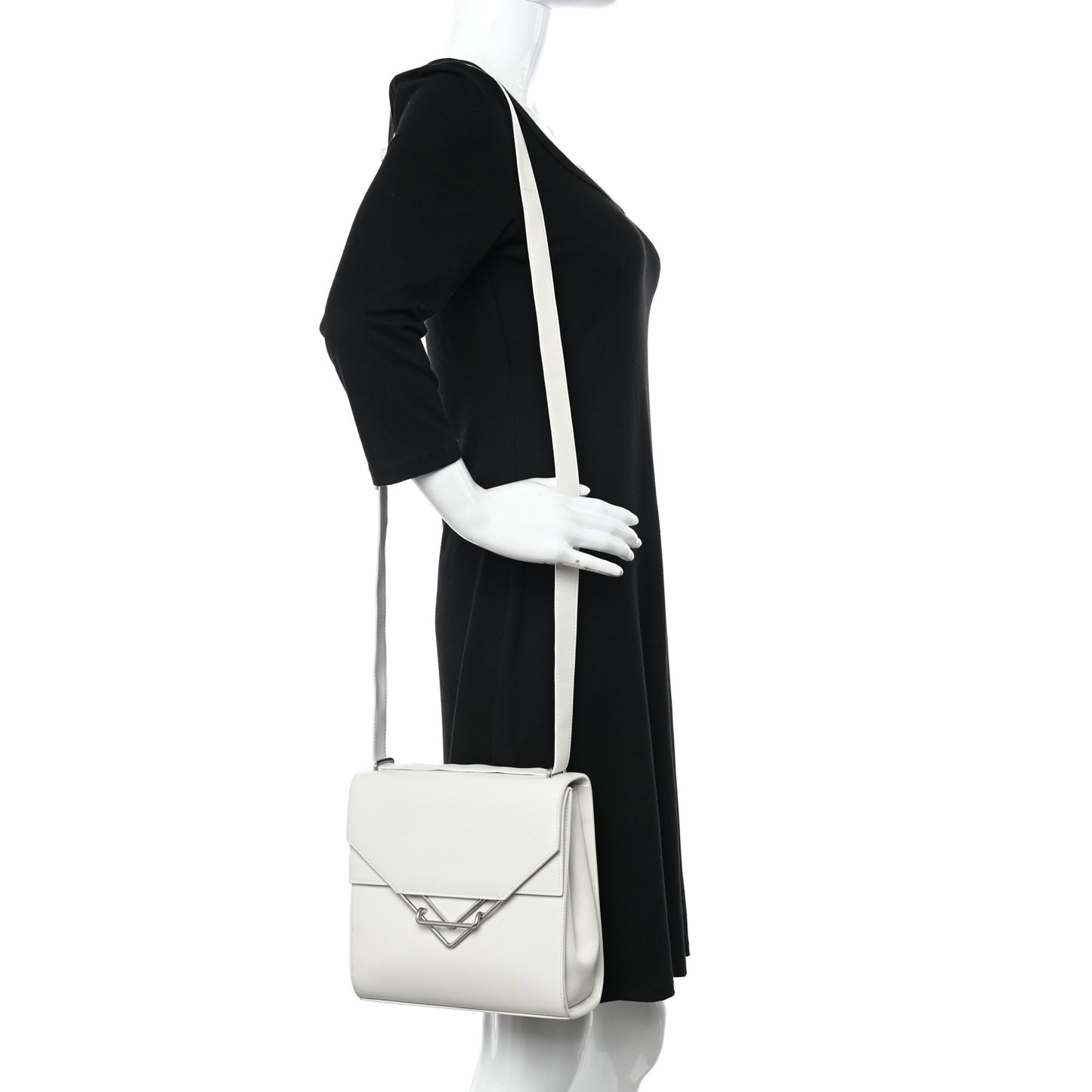 Box Calfskin Nappa Clip Bag Chalk