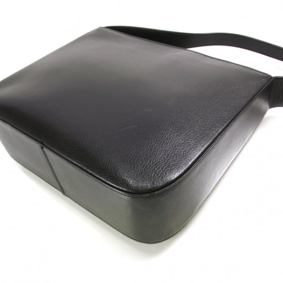 SalavatoreFerragamoLeatherShoulderBagBlack