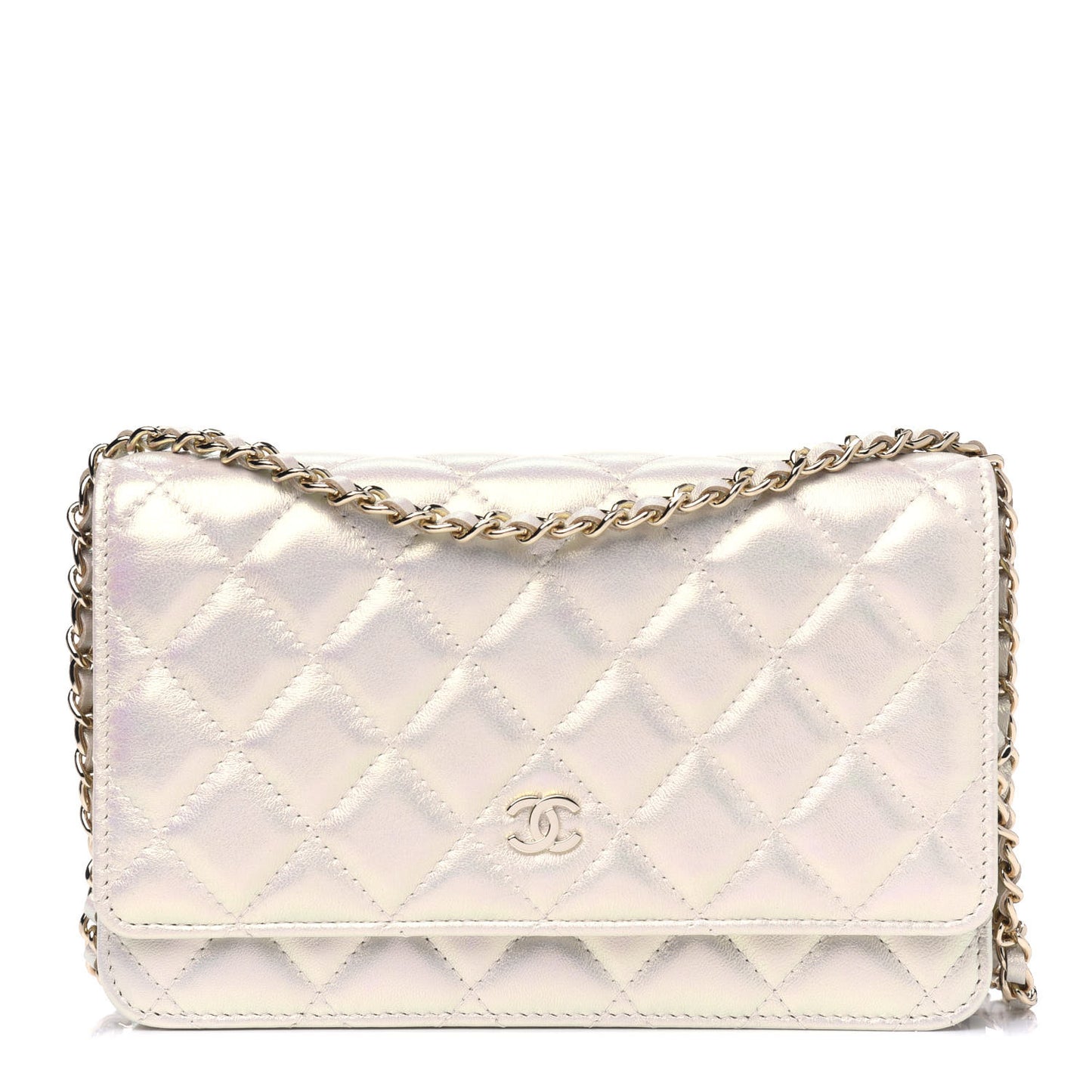 Iridescent Lambskin Quilted Wallet On Chain WOC Ivory