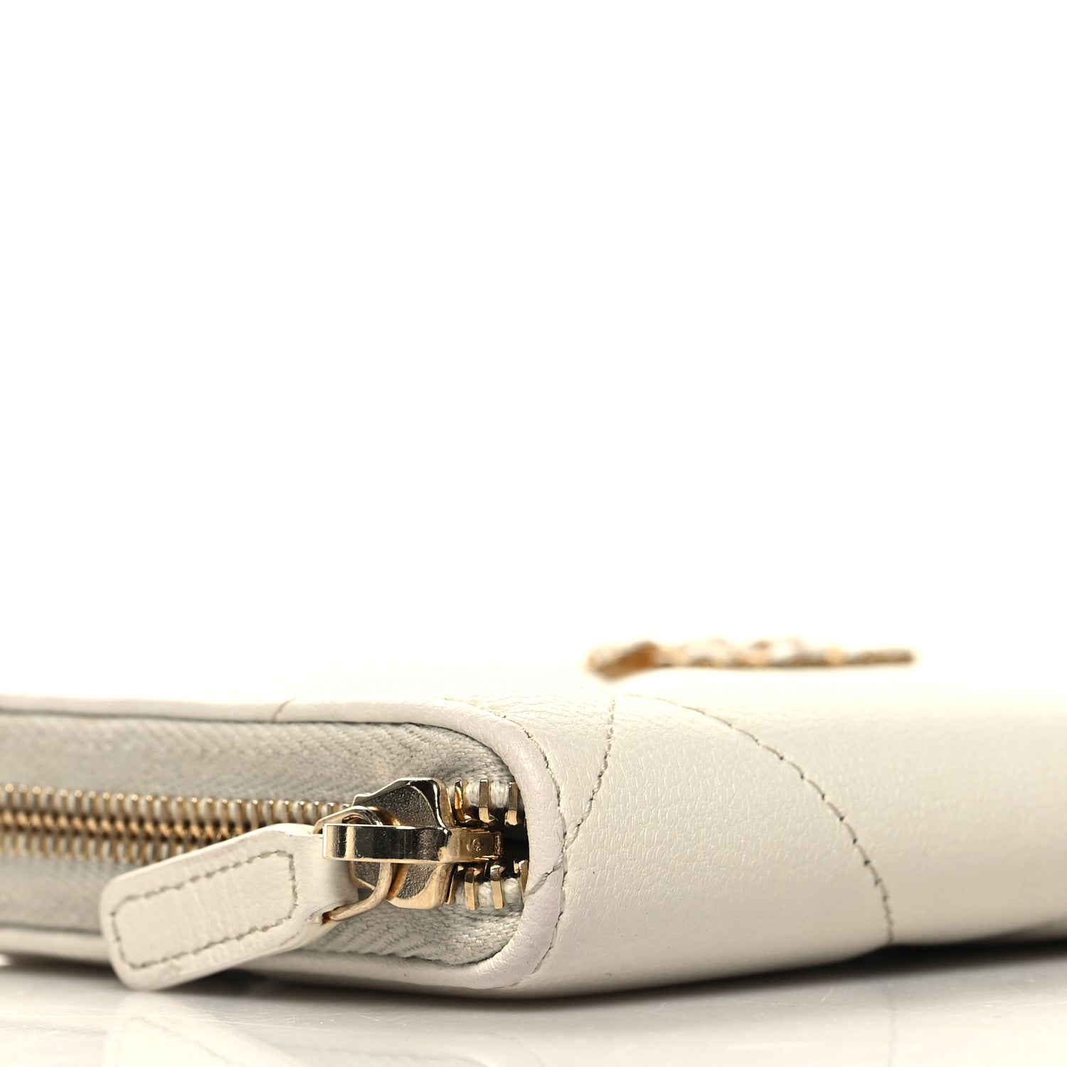 Chanel Shiny Goatskin Quilted 19 Long Zipped Around Wallet White 10 of 15