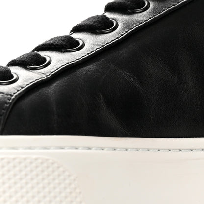 Prada Vitello Soft Triangle Logo Low Top 45mm Sneakers 40 Black White 11 of 14