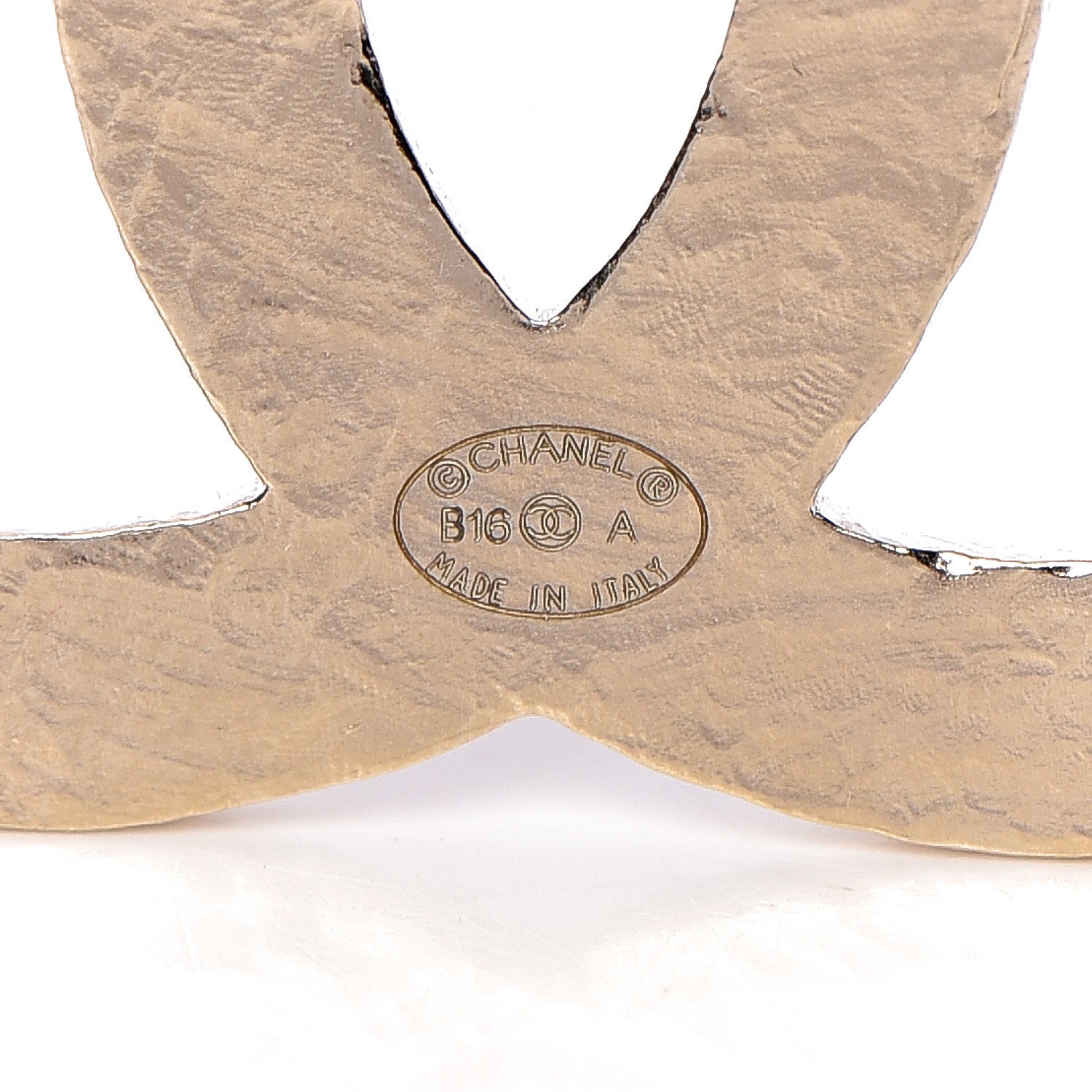 Chanel Quilted CC Brooch Light Gold 4 of 4