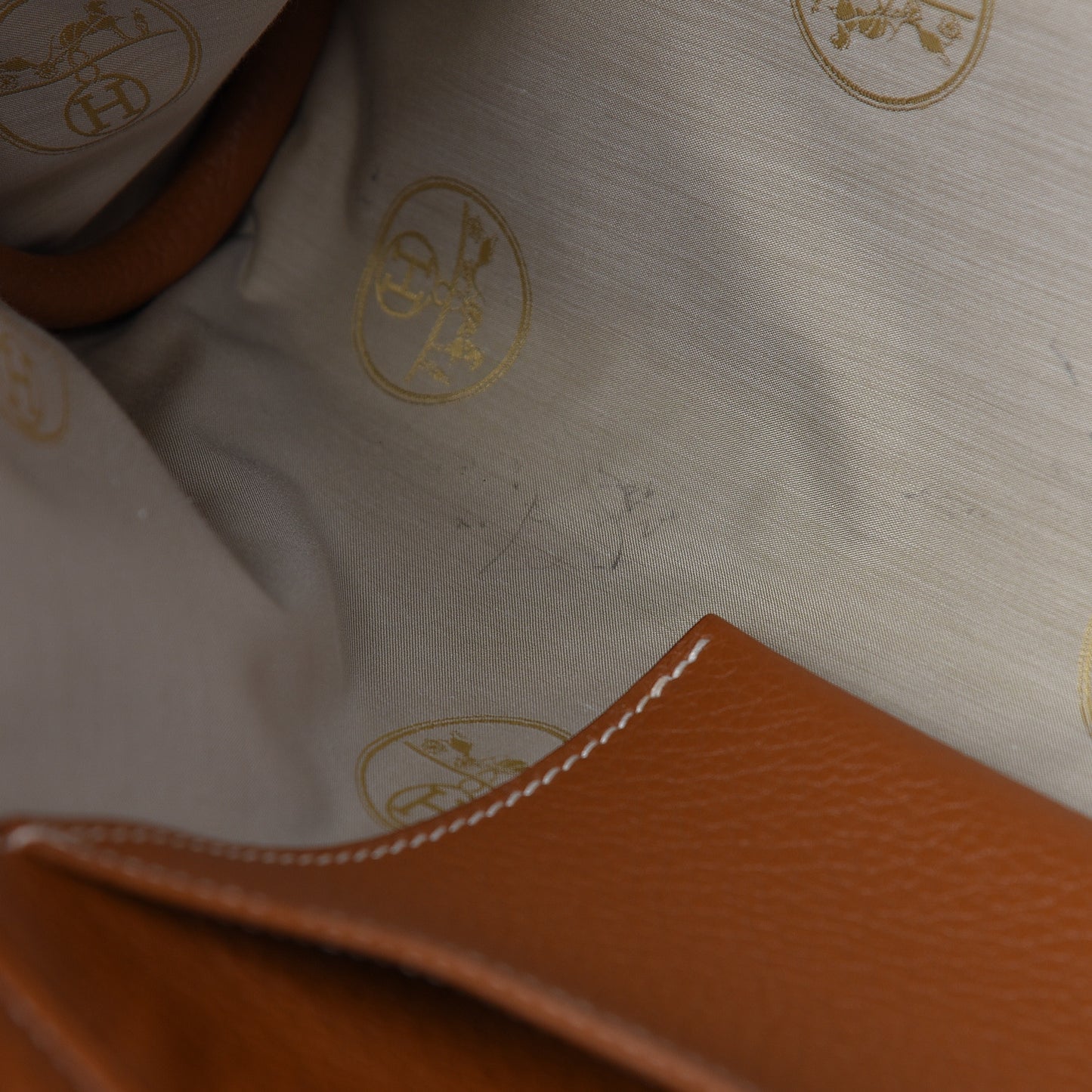 Taurillon Clemence Atlas Gold