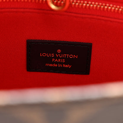 Louis Vuitton Reverse Monogram Giant Onthego PM 6 of 9