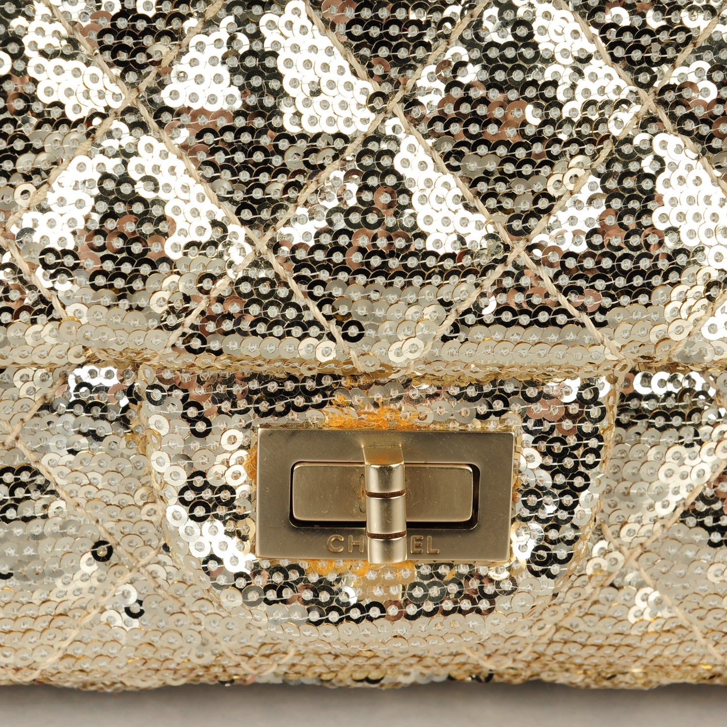 Sequin Small Reissue Messenger Flap Gold