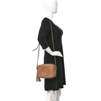 Gucci Pebbled Calfskin Small Soho Disco Bag Camelia 3 of 9