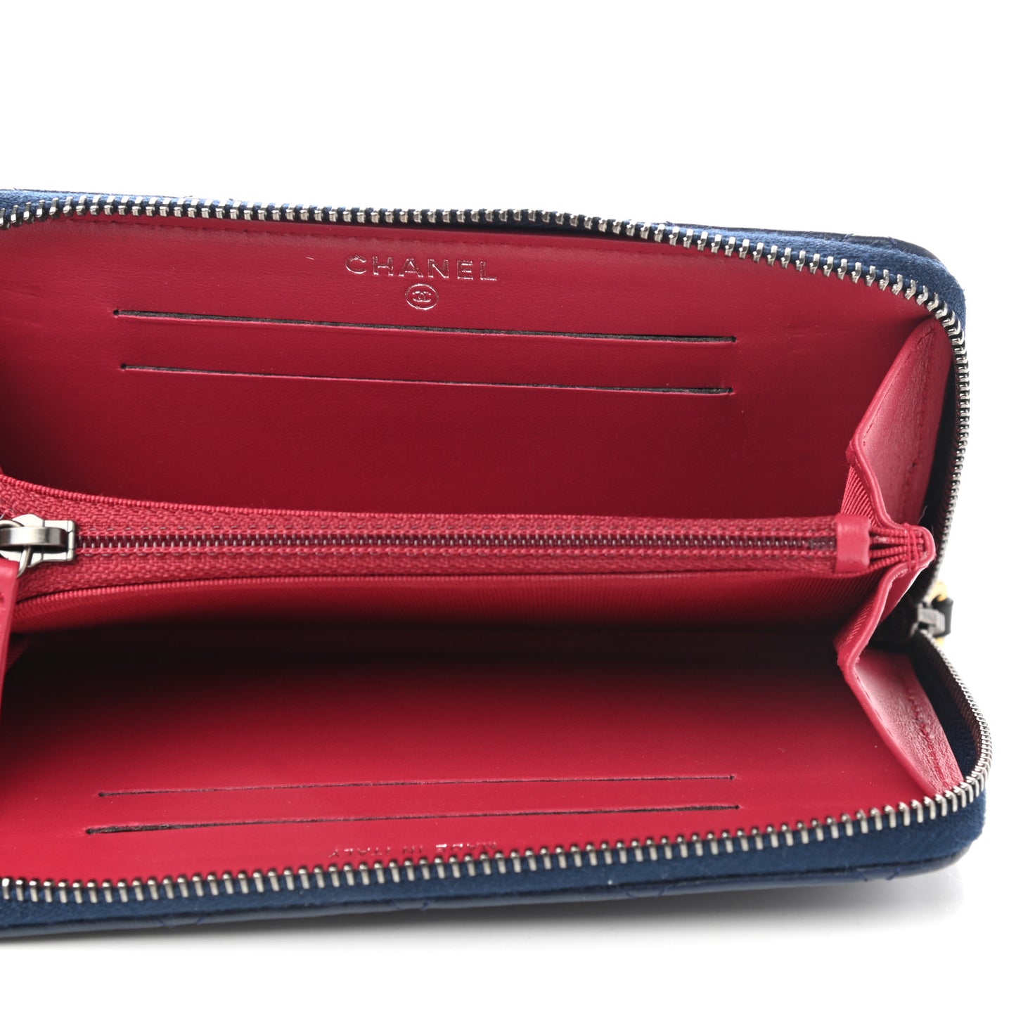 Aged Calfskin Quilted Small Gabrielle Zip Around Wallet Blue Black