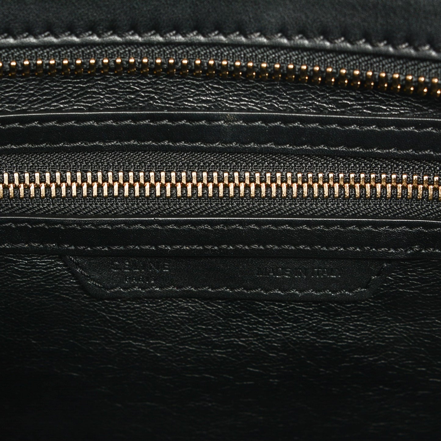 Smooth Calfskin Medium Luggage Black