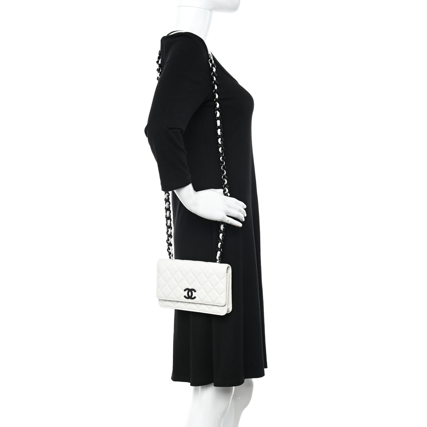 Caviar Quilted My Everything Wallet On Chain WOC White