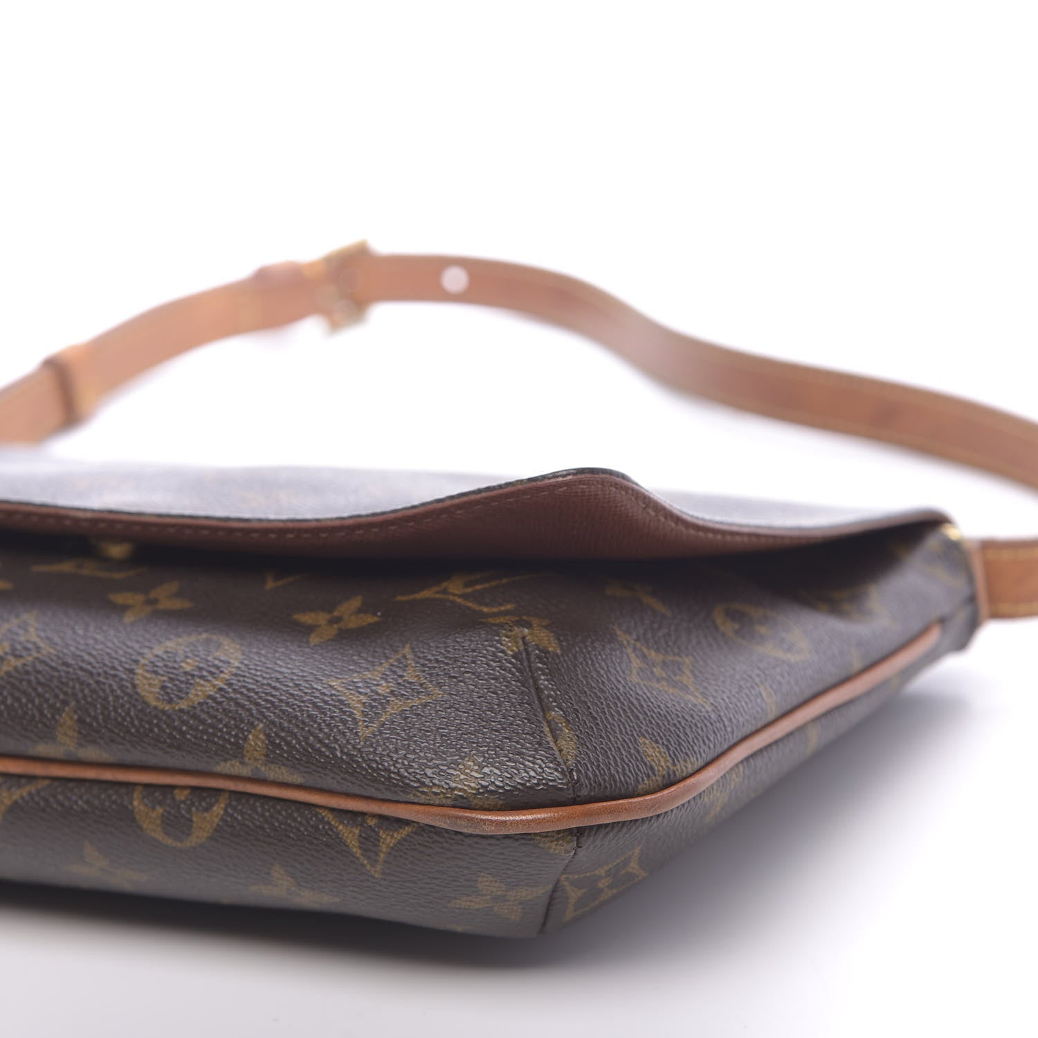 Louis Vuitton Monogram Musette Tango 8 of 11