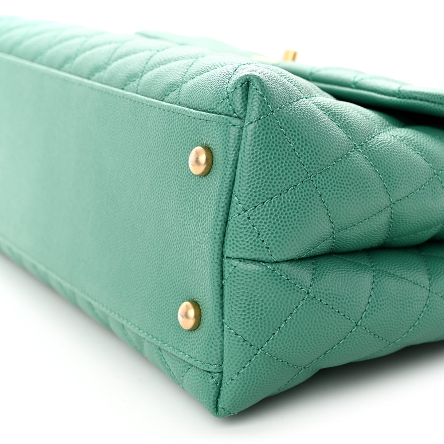 Caviar Quilted Medium Coco Lizard Embossed Handle Flap Green