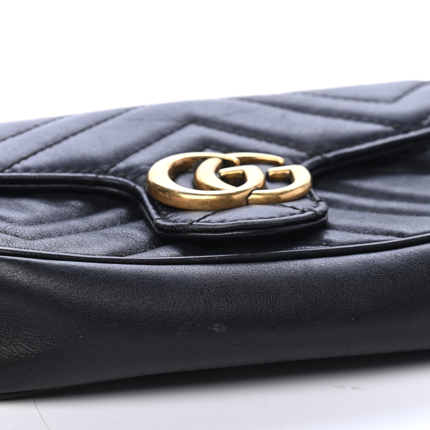 Calfskin Matelasse Super Mini GG Marmont Shoulder Bag Black