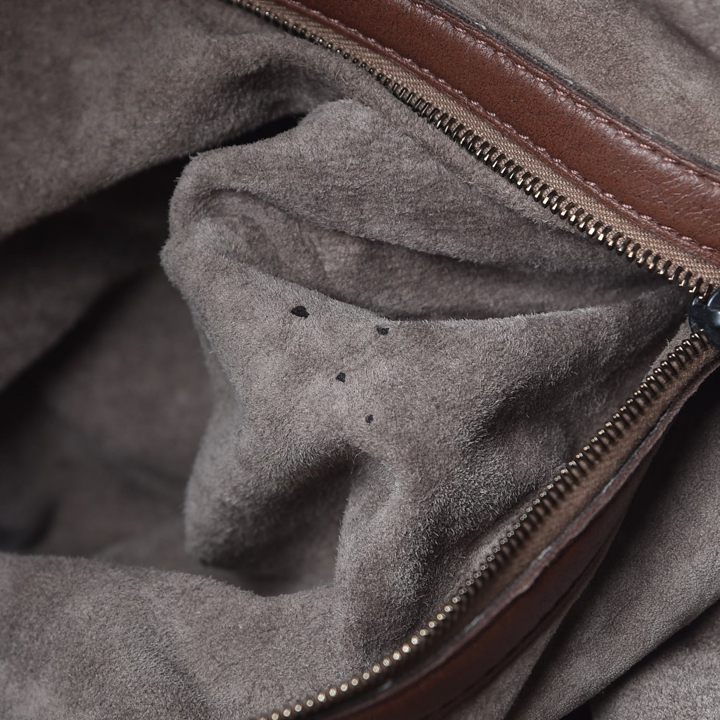 Washed Cervo Deerskin Loop Hobo Bag Elephant