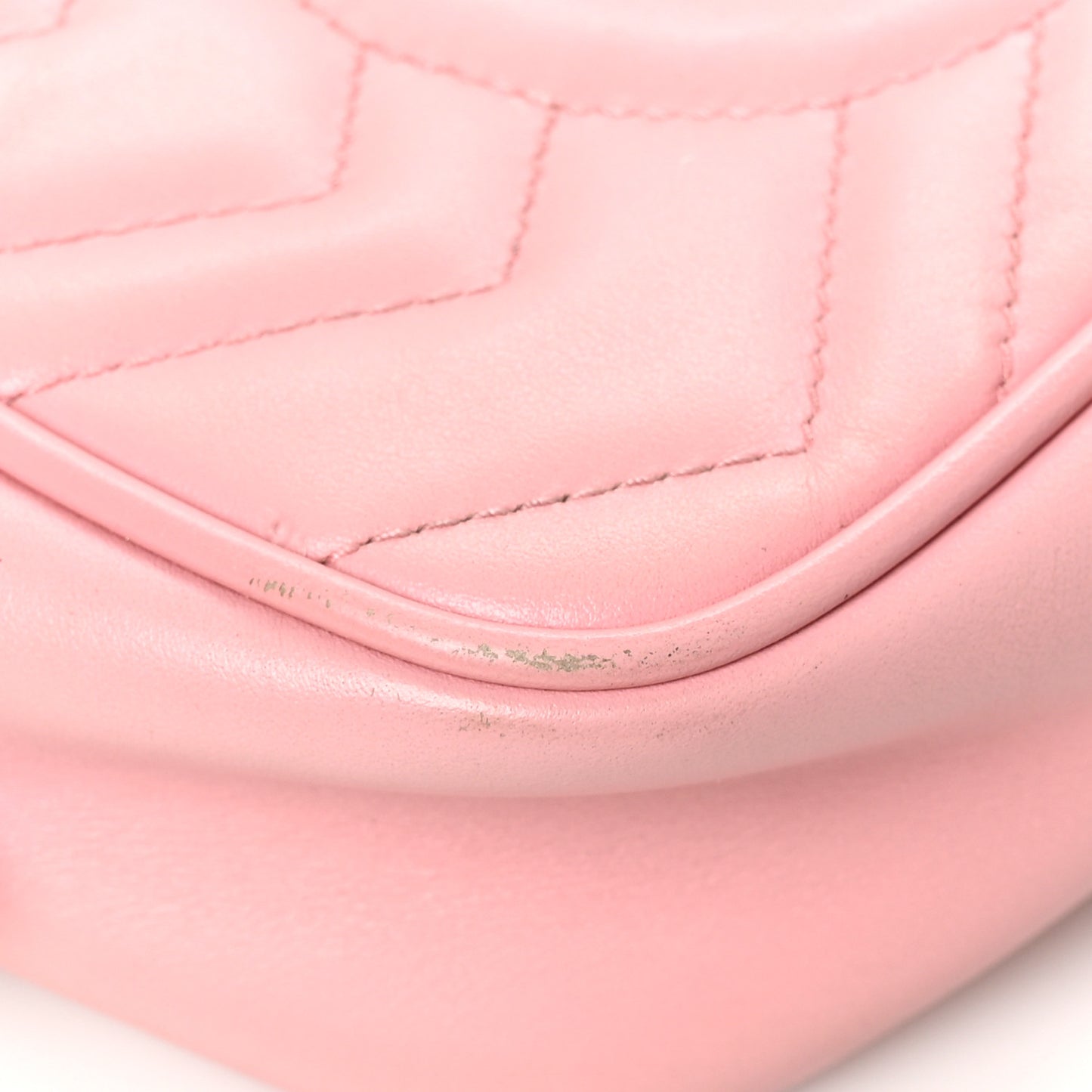 Calfskin Matelasse Mini GG Marmont Chain Shoulder Bag Wild Rose