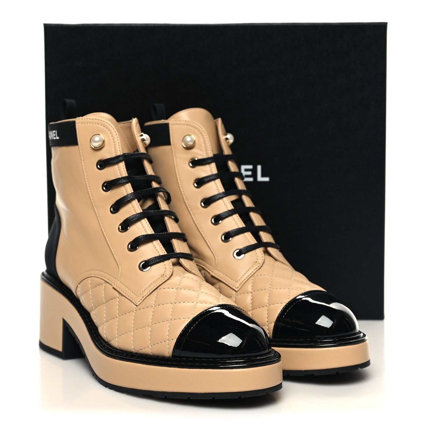 Lambskin Patent Calfskin Quilted Lace Up Boots 38.5 Beige Black